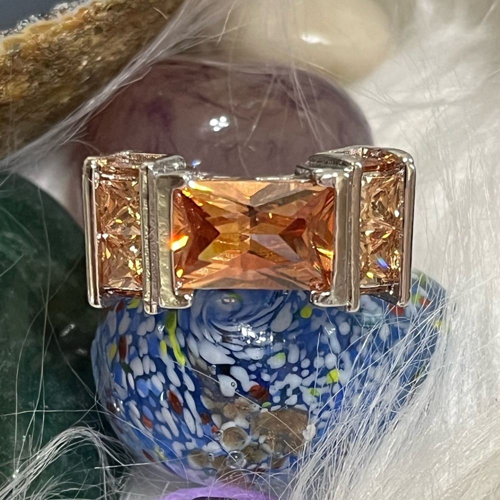 STUNNING Morganite Cocktail Ring